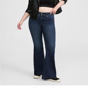 Torrid bombshell high rise flare Jean